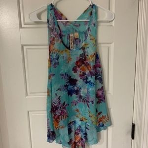 Flower Razorback Sheer tank